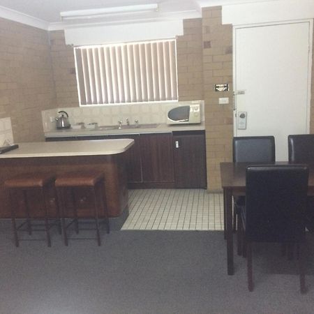 Alexander Motor Inn Moree Dış mekan fotoğraf